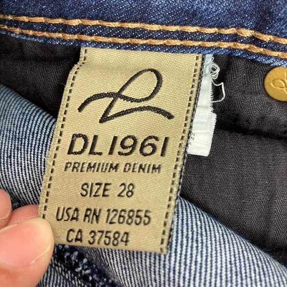 DL1961 Angel Mid Rise Skinny Ankle Jeans Dark Wash - Picture 9 of 12